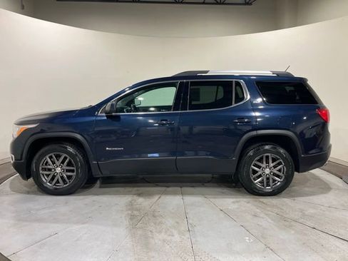Used 2017 GMC Acadia SLT AWD/4WD image 9