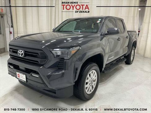 Certified 2025 Toyota Tacoma SR5 RWD image 1