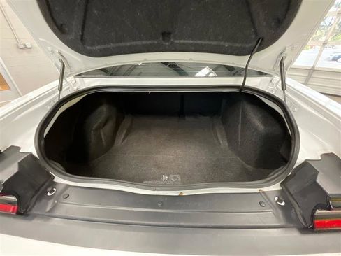 Used 2020 Dodge Challenger SXT image 16