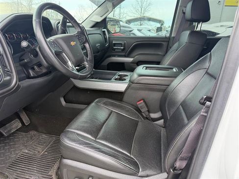 Used 2017 Chevrolet Silverado 1500 LTZ Z71 image 7