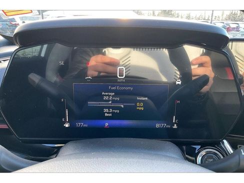 Used 2025 Chevrolet Trax RS w/ Sunroof Package image 22