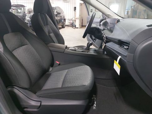 New 2026 Nissan Sentra SV w/ Floor Mat Package FWD image 10