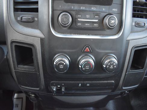 Used 2018 RAM 3500 Tradesman image 14