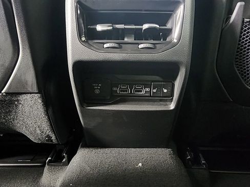 New 2025 Jeep Grand Cherokee Limited image 30