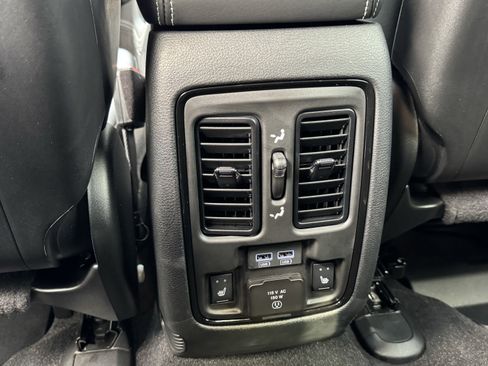 Used 2025 Dodge Durango SRT Hellcat w/ Black Package image 34