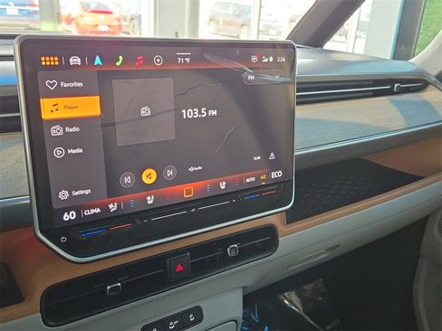 New 2025 Volkswagen ID. Buzz 1st Edition image 16