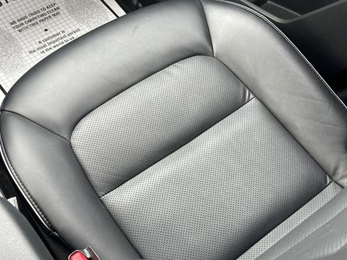 Used 2025 MAZDA CX-5 AWD 2.5 S w/ Select Package image 16