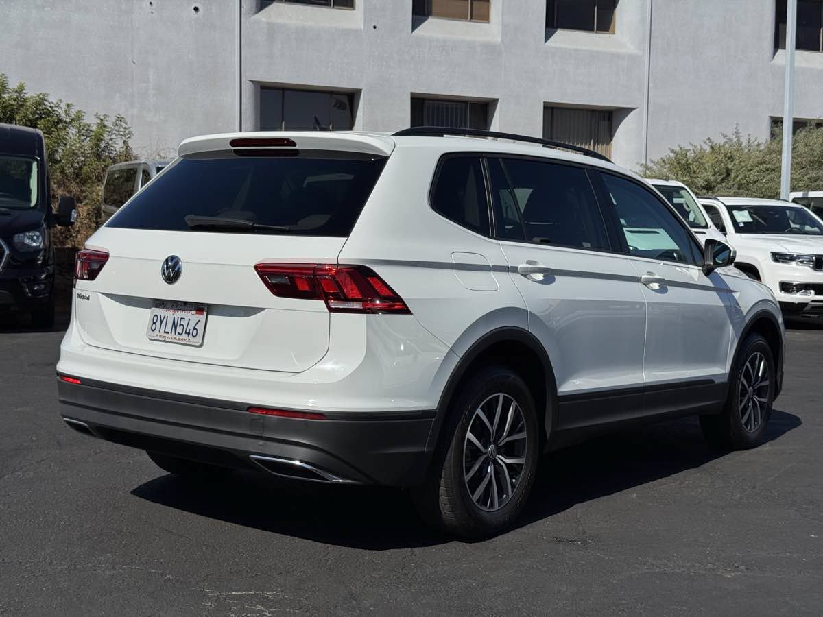 Used 2021 Volkswagen Tiguan S FWD image 11