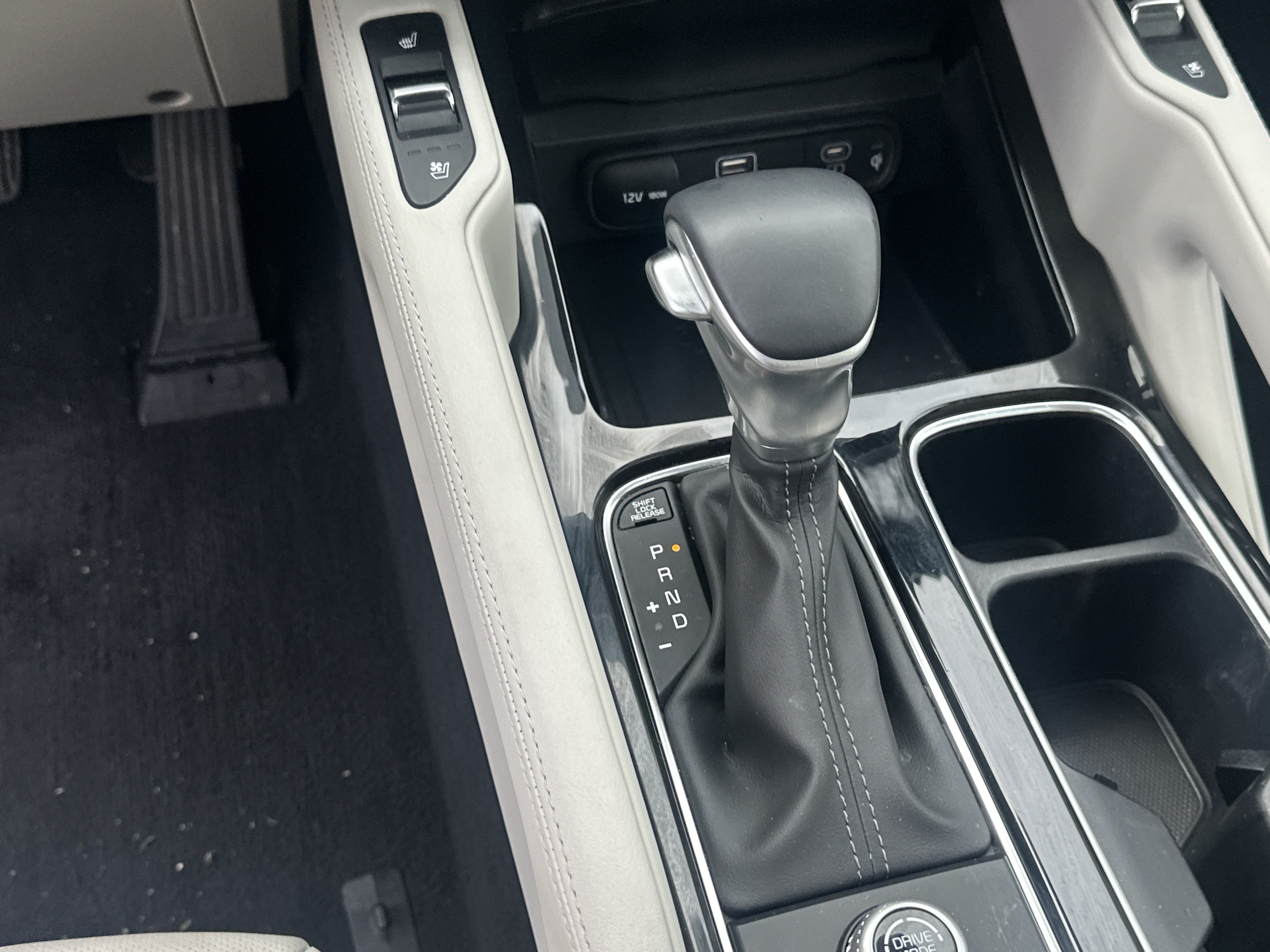 Used 2024 Kia Telluride EX FWD image 29