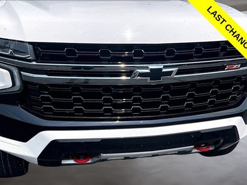 Used 2021 Chevrolet Tahoe Z71 w/ Rear Media and Nav Package AWD/4WD image 29