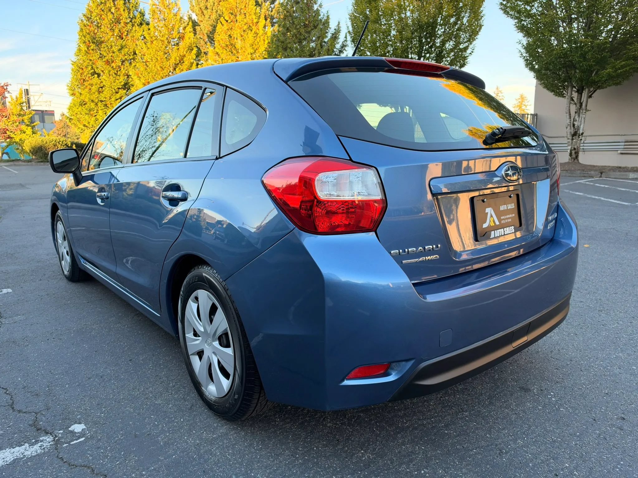 Used 2014 Subaru Impreza 2.0i AWD/4WD image 11