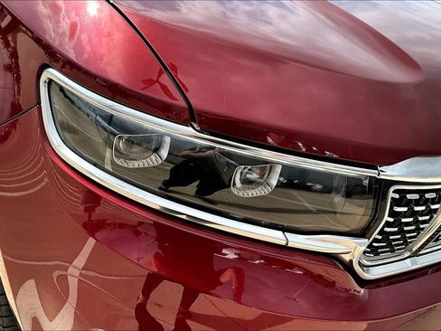 Used 2024 Jeep Grand Wagoneer L Series III image 40