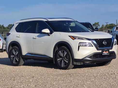 Used 2023 Nissan Rogue SL w/ SL Premium Package FWD image 8