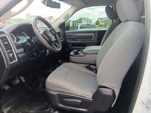 Used 2014 RAM 5500 Tradesman w/ Power & Remote Entry Group AWD/4WD image 9