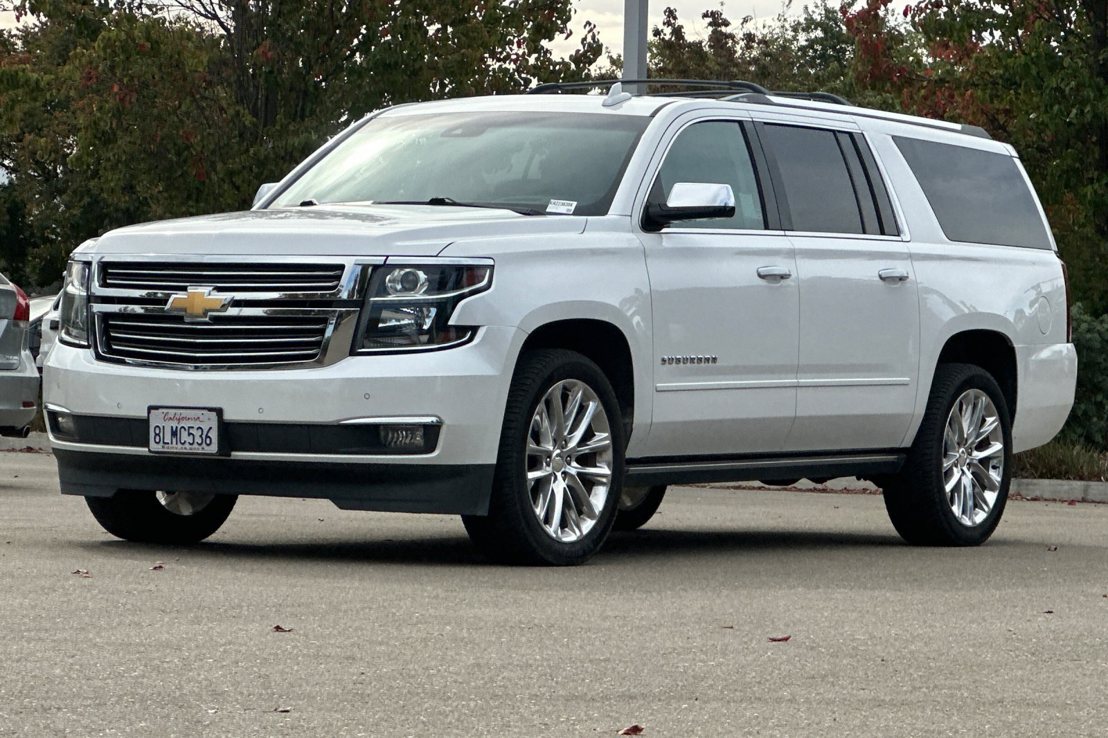 Used 2019 Chevrolet Suburban Premier w/ Premier Plus Edition AWD/4WD image 8