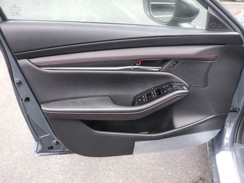 New 2026 MAZDA MAZDA3 Carbon AWD/4WD image 31