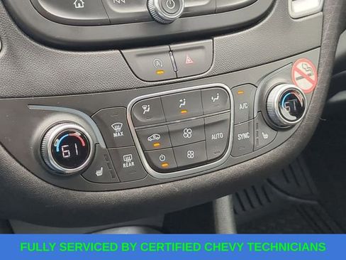 Used 2025 Chevrolet Malibu LT image 33