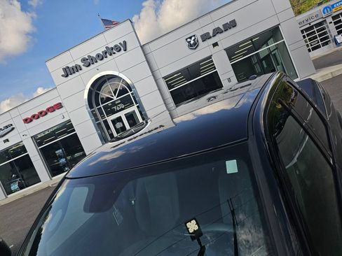 Used 2022 RAM 1500 Warlock AWD/4WD image 5
