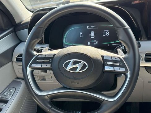 Used 2024 Hyundai Palisade SEL image 11