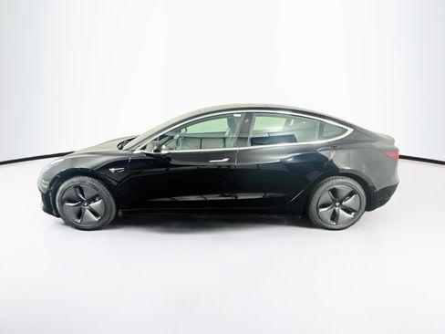 Used 2018 Tesla Model 3 Mid Range RWD image 4
