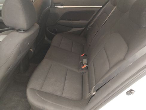 Used 2020 Hyundai Elantra SEL w/ Cargo Package (C1) image 18