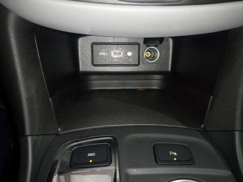 Used 2024 Chevrolet Equinox LT AWD/4WD image 19