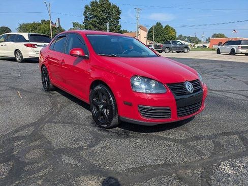 Used 2010 Volkswagen Jetta Wolfsburg Edition FWD image 5
