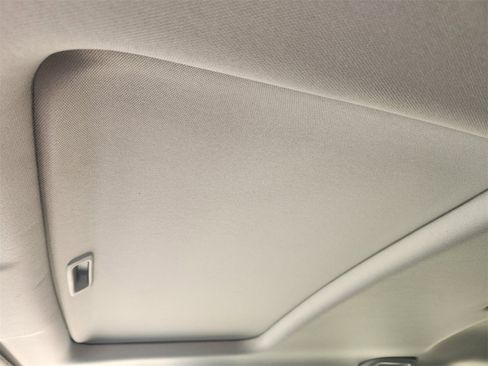 Certified 2022 Honda CR-V Touring image 24