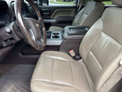 Used 2016 Chevrolet Silverado 2500 LTZ w/ Duramax Plus Package AWD/4WD image 16