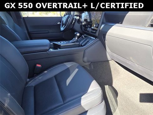 Used 2024 Lexus GX 550 image 9