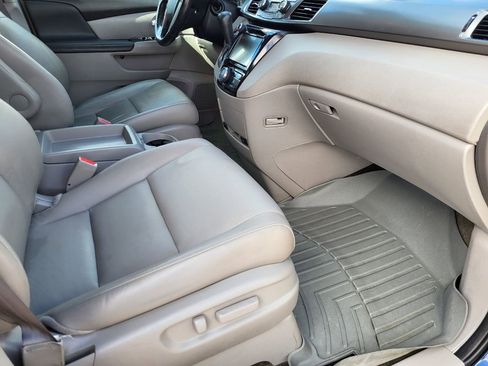 Used 2017 Honda Odyssey EX-L image 18