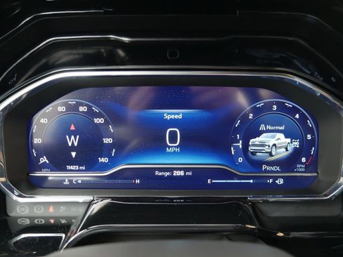 Used 2025 Chevrolet Silverado 1500 LT image 15