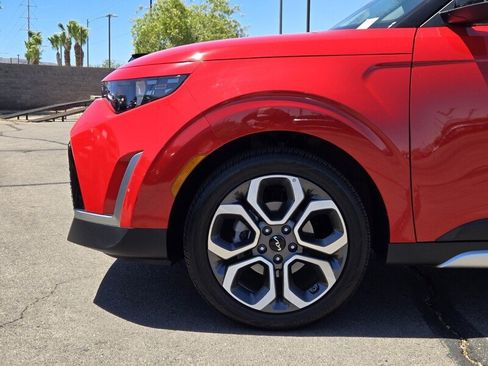 Certified 2025 Kia Soul EX FWD image 9