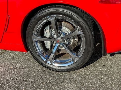 Used 2011 Chevrolet Corvette Grand Sport w/ Preferred Equipment Group image 21