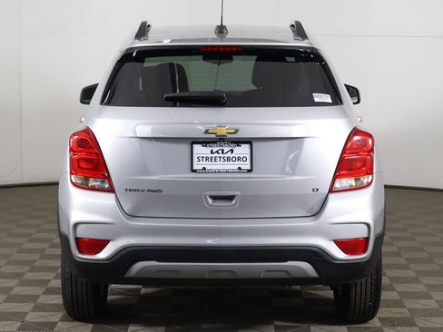 Used 2019 Chevrolet Trax LT w/ LT Convenience Package AWD/4WD image 9