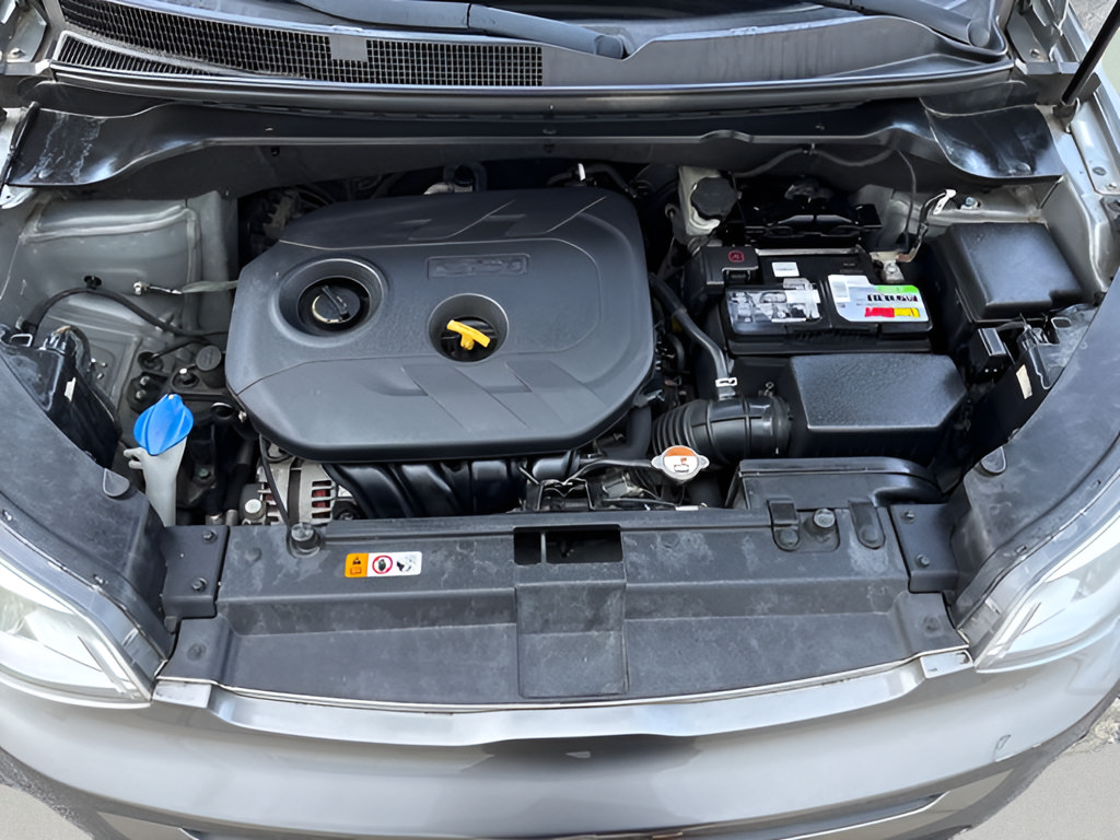 Used 2018 Kia Soul + FWD image 22