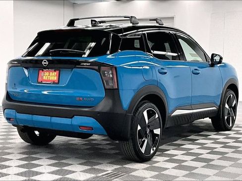 New 2025 Nissan Kicks SR w/ Illumination Package image 18