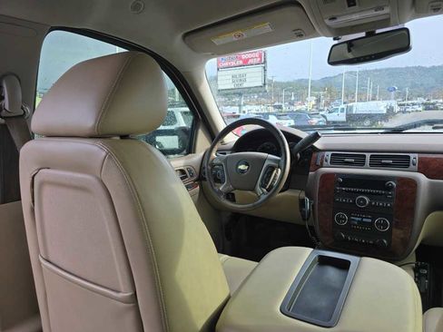 Used 2011 Chevrolet Silverado 3500 LTZ image 10