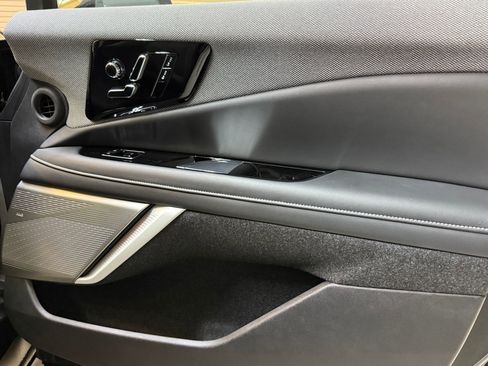 Certified 2025 Cadillac Optiq Luxury 1 image 49