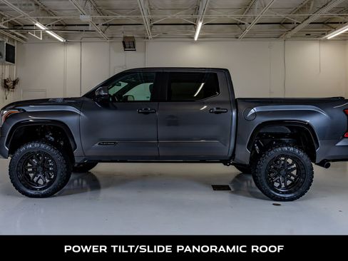 Used 2025 Toyota Tundra Platinum AWD/4WD image 6