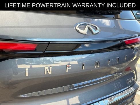 Certified 2023 INFINITI QX60 Sensory w/ Vision Package AWD/4WD image 17
