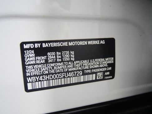 Used 2025 BMW i4 xDrive40i w/ M Sport Package image 32