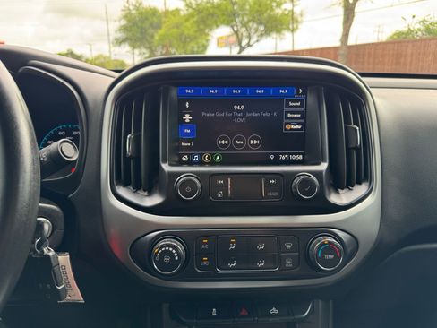 Used 2021 Chevrolet Colorado LT w/ LT Convenience Package RWD image 17