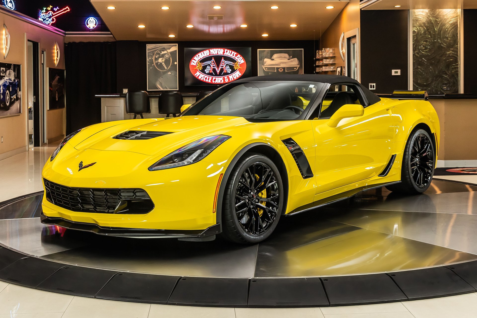 Used 2017 Chevrolet Corvette Z06 RWD image 5