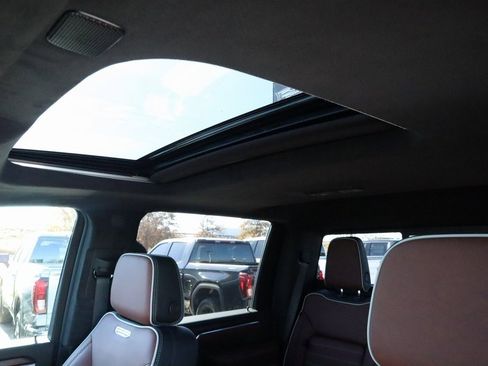 New 2026 GMC Sierra 2500 Denali Ultimate image 16