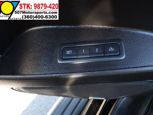 Used 2016 GMC Yukon SLT w/ Open Road Package AWD/4WD image 15