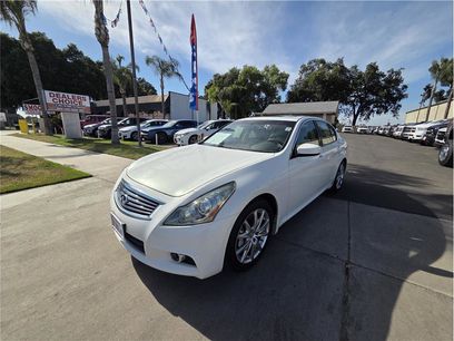 Used 2013 INFINITI G37 Journey w/ Premium Pkg