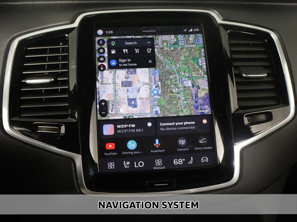 Used 2023 Volvo XC90 B6 Ultimate w/ Protection Package Premier AWD/4WD image 3