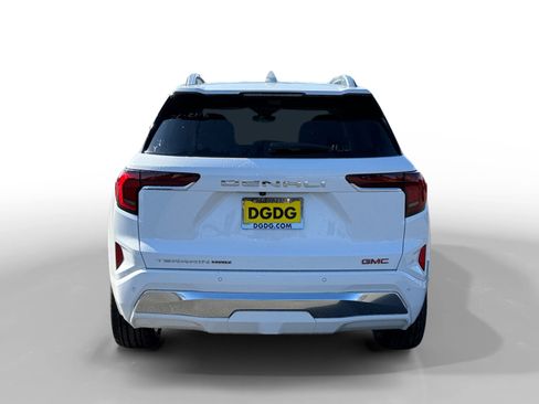 New 2026 GMC Terrain Denali image 4