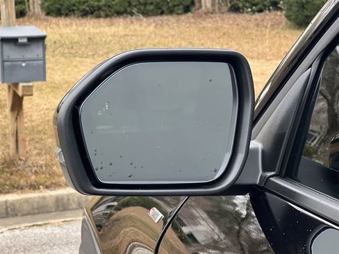 New 2026 Ford Explorer ST-Line w/ ST-Line Street Pack image 29